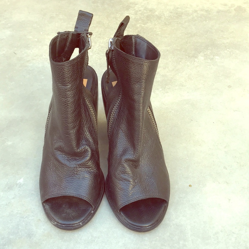Dolce Vita, black leather bootie-ish! Lol